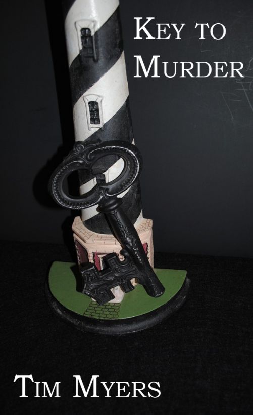 Key to Murder (Book 6 in the Lighthouse Series) (2010)